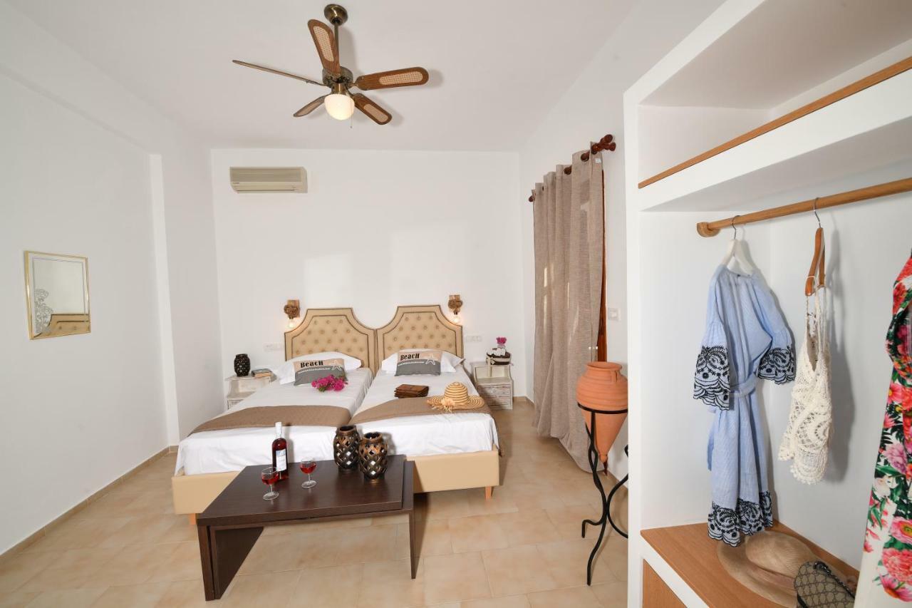 Philoxenia Hotel & Studios 페리사 외부 사진